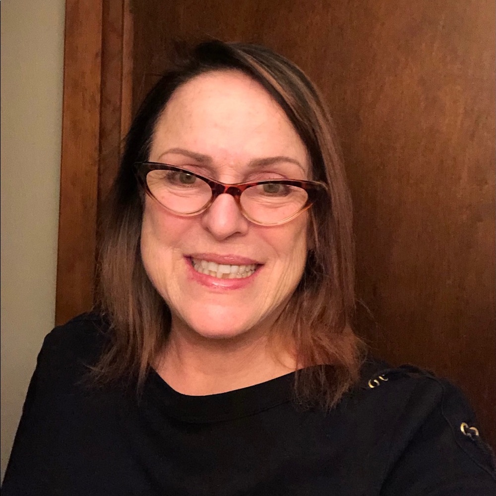 Meet your Posher, Christine